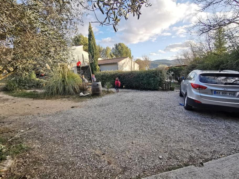Entre Ventoux Et Luberon, Appartement Dans Maison. Malemort-du-Comtat Extérieur photo