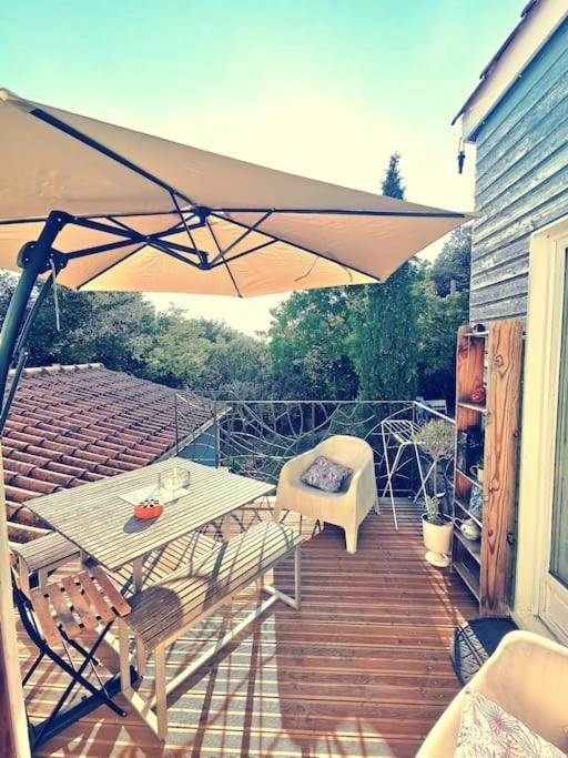 Entre Ventoux Et Luberon, Appartement Dans Maison. Malemort-du-Comtat Extérieur photo